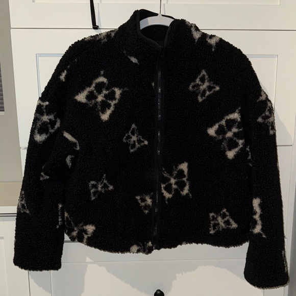 wild fable Jackets & Blazers - Wild Fable Black and White Jacket